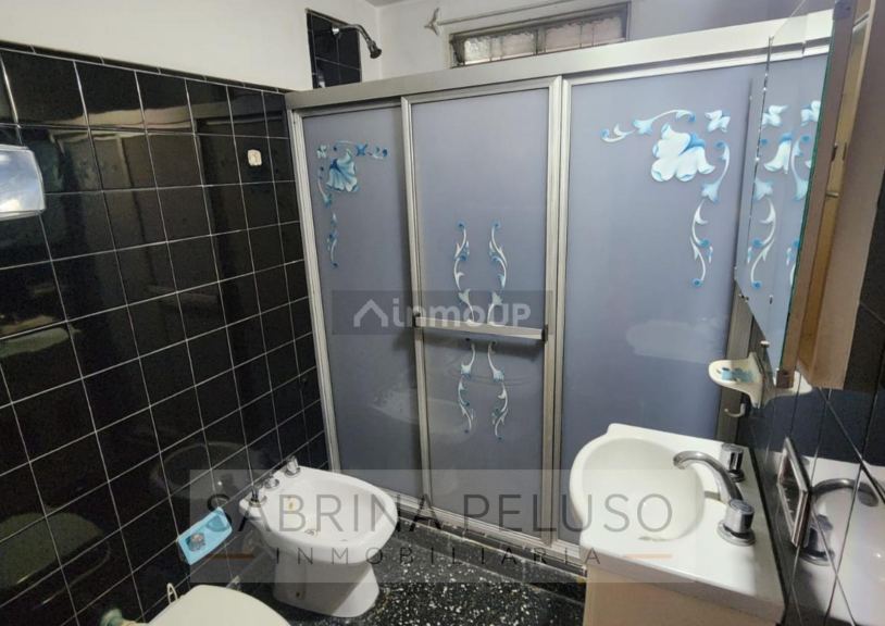 Casa en Venta en Moron, G.B.A. Zona Oeste