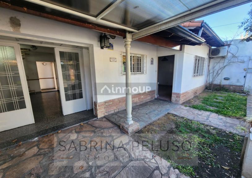 Casa en Venta en Moron, G.B.A. Zona Oeste