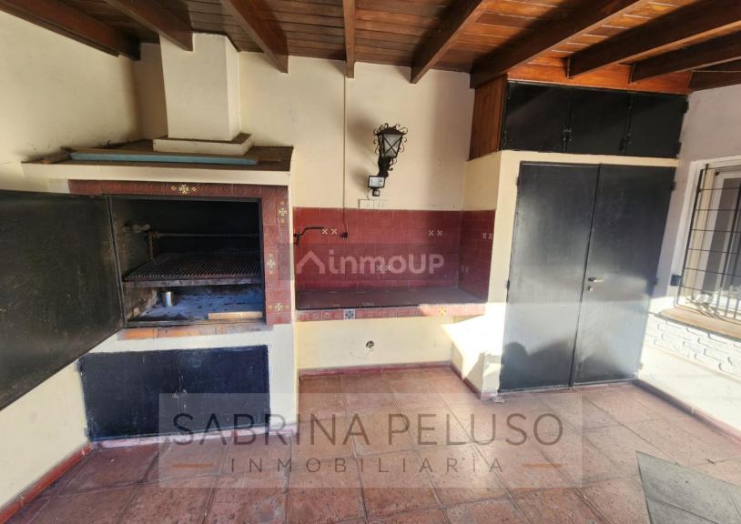 Casa en Venta en Moron, G.B.A. Zona Oeste