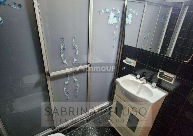 Casa en Venta en Moron, G.B.A. Zona Oeste