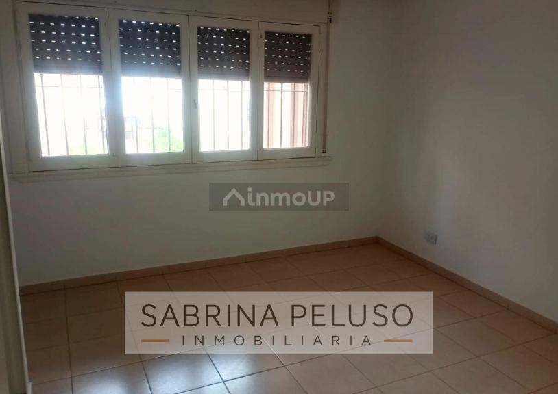 Casa en Alquiler en Merlo, G.B.A. Zona Oeste