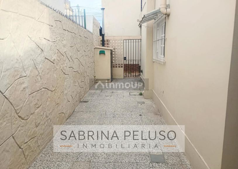 Casa en Alquiler en Merlo, G.B.A. Zona Oeste