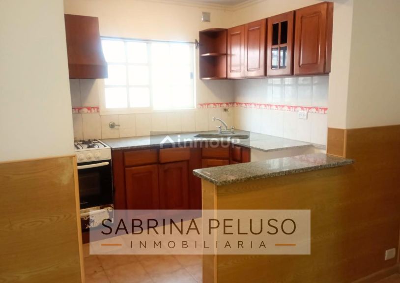 Casa en Alquiler en Merlo, G.B.A. Zona Oeste