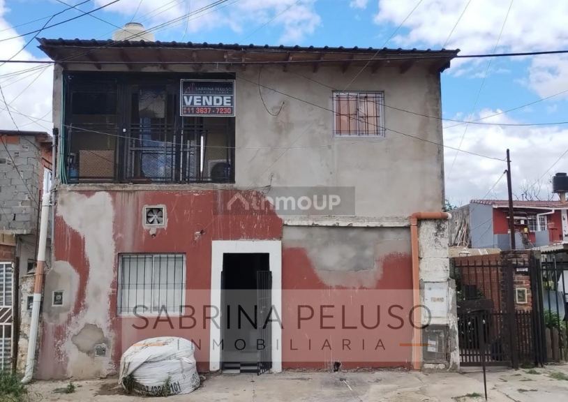 P H en Venta en Moron, G.B.A. Zona Oeste