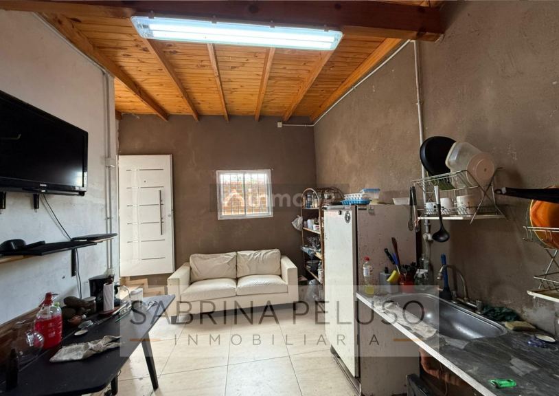 P H en Venta en Moron, G.B.A. Zona Oeste