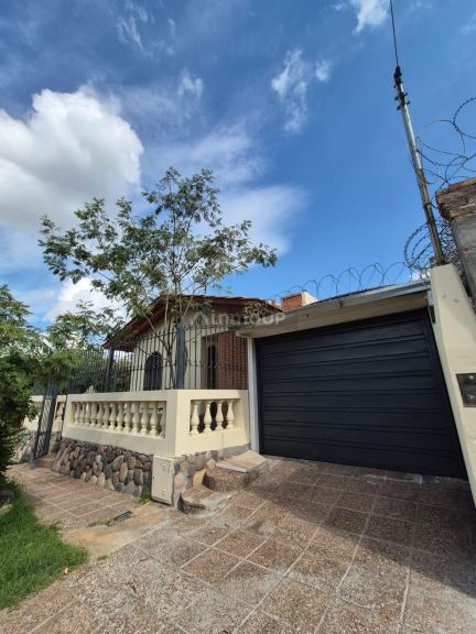 Casa en Venta en Capital, Mendoza - USD 125.000 | Inmoup - 15
