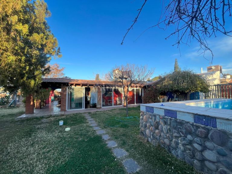 Casa Quinta en Venta en Maipu, Mendoza