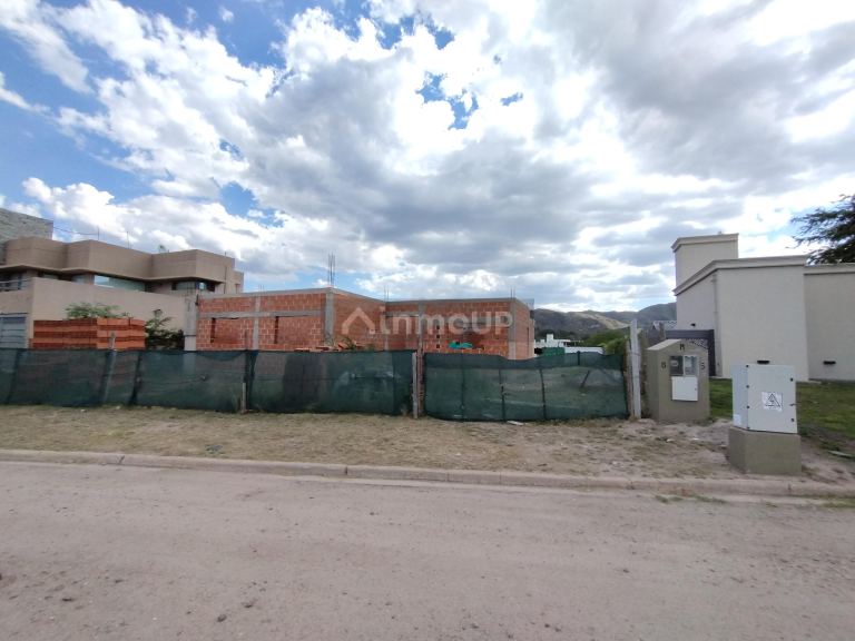 Casa en Venta en Juana Koslay, San Luis