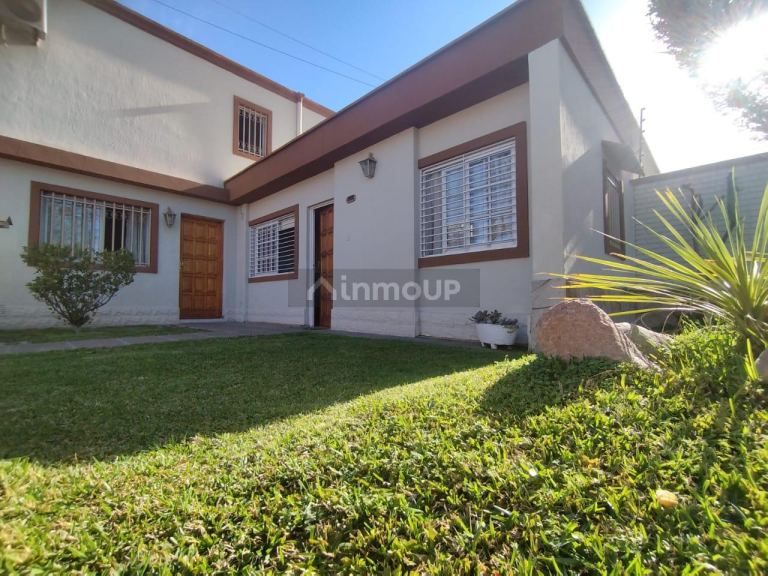 Casa en Venta en Guaymallen, Mendoza