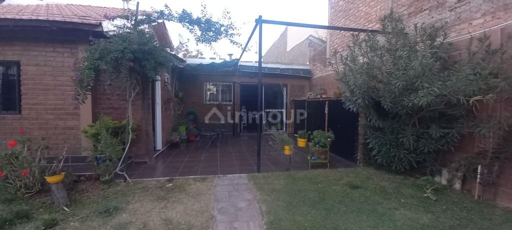 Casa en Venta en Guaymallen, Mendoza