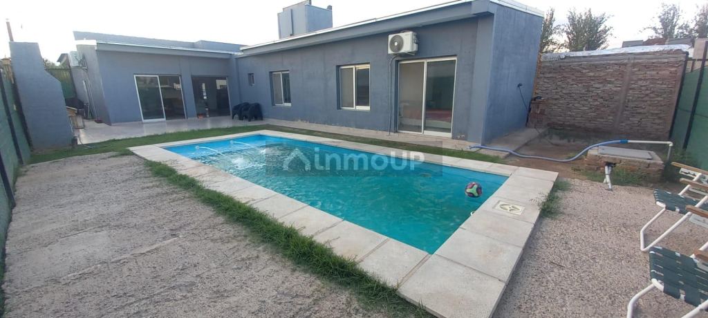 Casa en Venta en Guaymallen, Mendoza