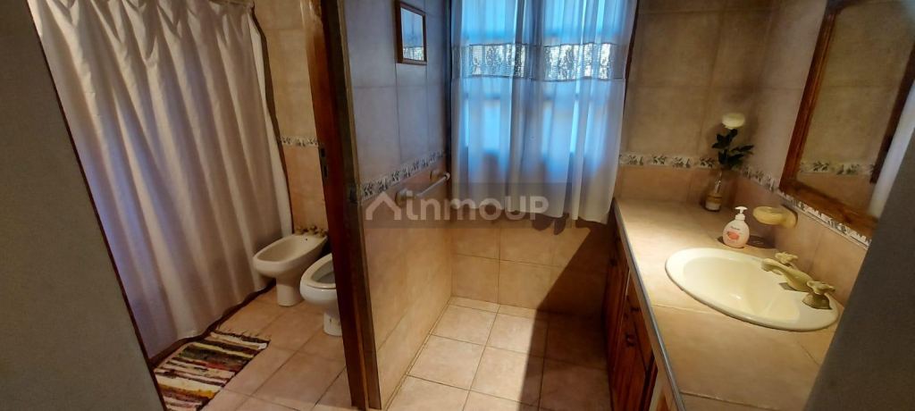 Casa en Alquiler en Lujan de Cuyo, Mendoza - USD 1.500 | Inmoup - 21