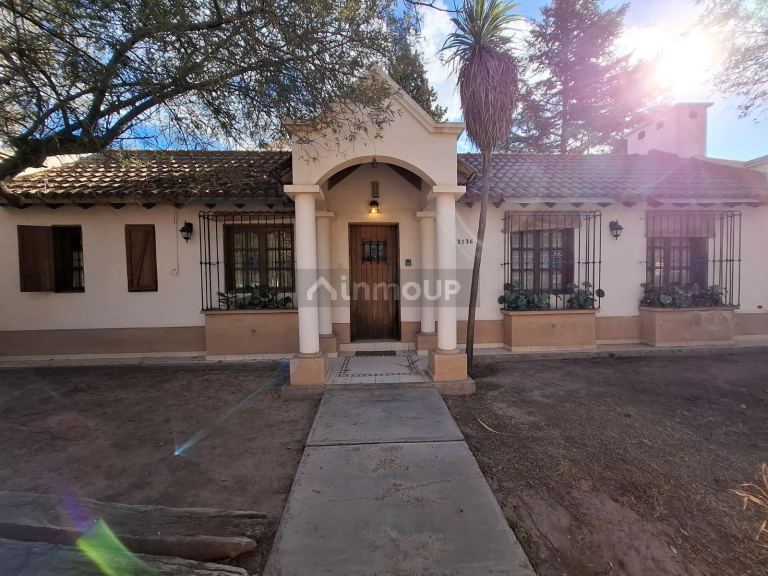 Casa en Alquiler en Lujan de Cuyo, Mendoza