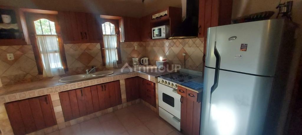 Casa en Alquiler en Lujan de Cuyo, Mendoza - USD 1.500 | Inmoup - 11