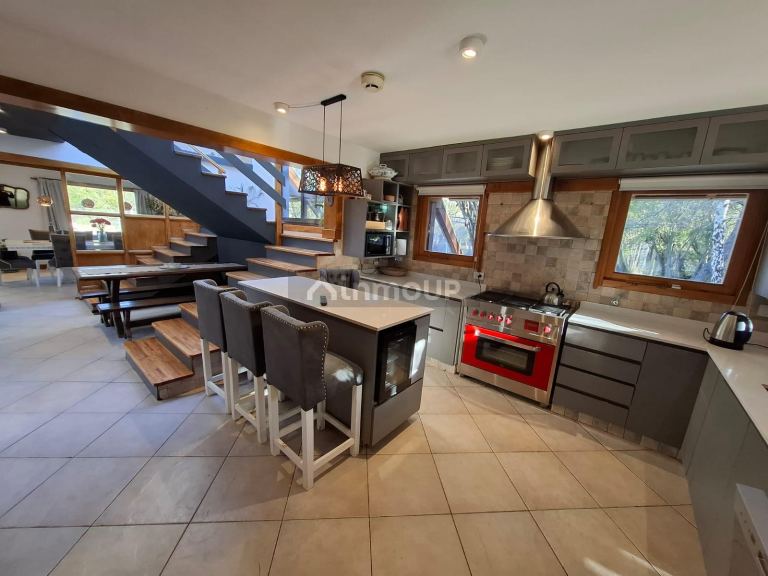 Casa en Venta en San Carlos de Bariloche, Rio Negro