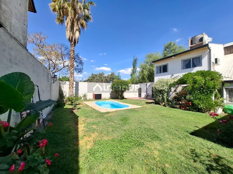 Casa en Alquiler en Godoy Cruz, Mendoza