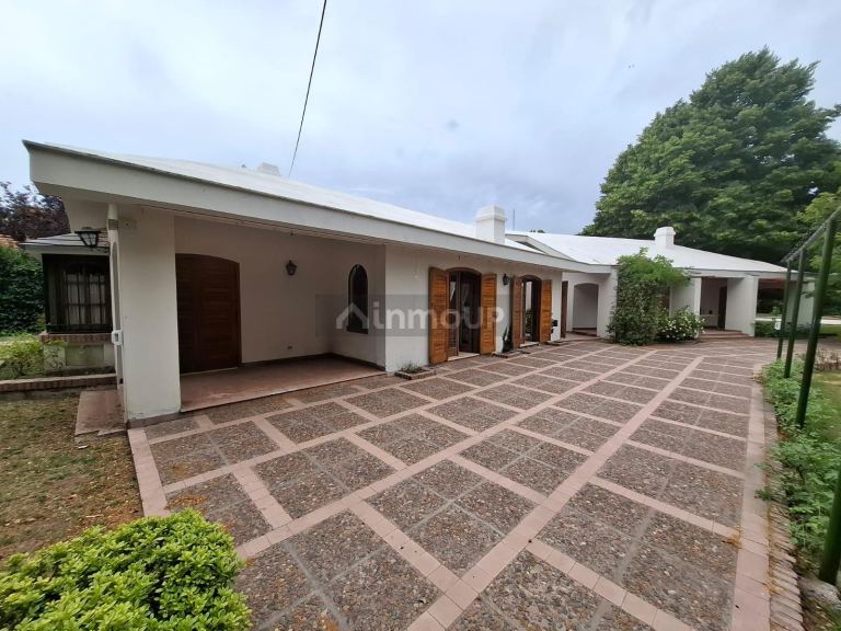 Casa en Alquiler en Lujan de Cuyo, Mendoza