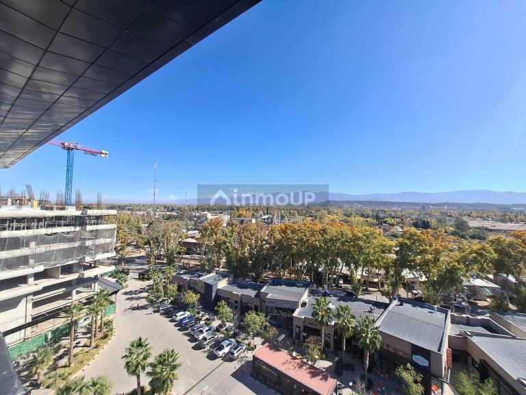 Oficina en Venta en Lujan de Cuyo, Mendoza