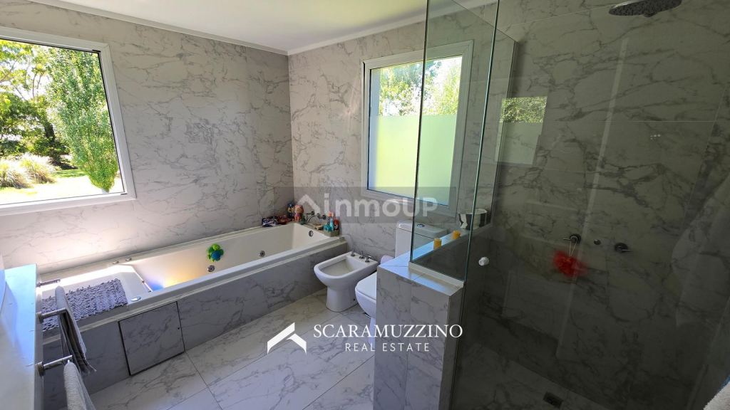 Casa en Venta en Mar del Plata, Buenos Aires Costa Atlantica