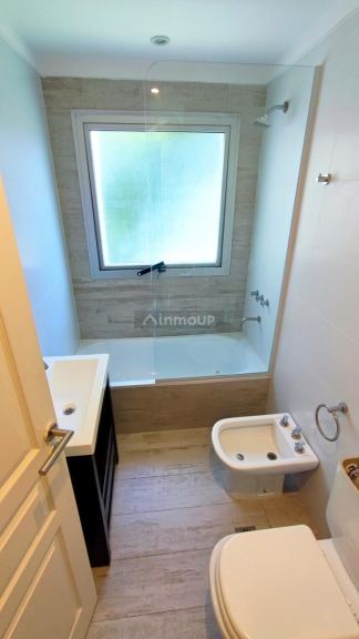 Casa en Alquiler en Mar del Plata, Buenos Aires Costa Atlantica - USD 2.200 | Inmoup - 11