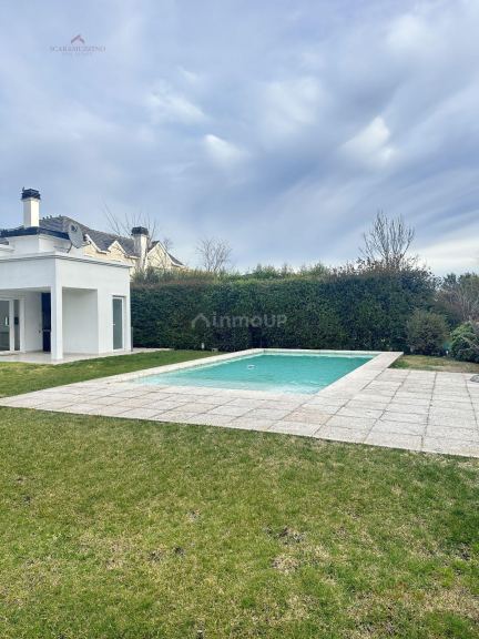 Casa en Alquiler en Mar del Plata, Buenos Aires Costa Atlantica - USD 2.400 | Inmoup - 18