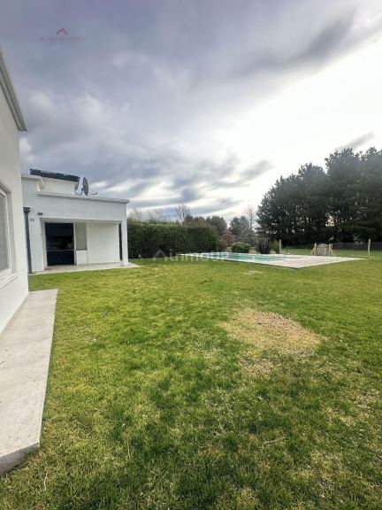 Casa en Alquiler en Mar del Plata, Buenos Aires Costa Atlantica - USD 2.400 | Inmoup - 15