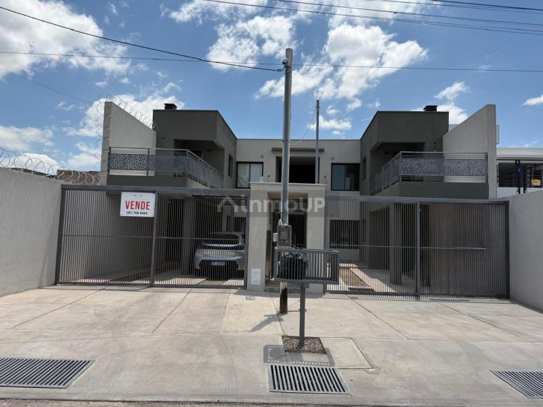 Departamento en Venta en Maipu, Mendoza