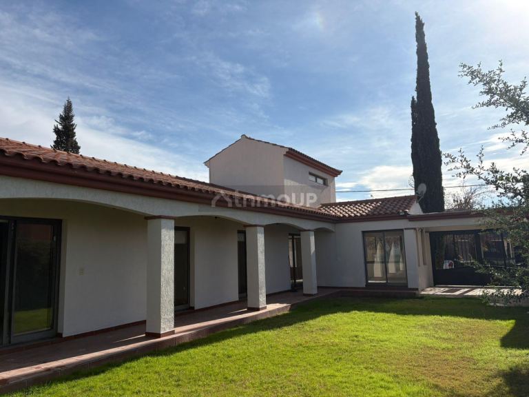 Casa en Alquiler en Maipu, Mendoza