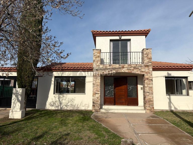 Casa en Alquiler en Maipu, Mendoza