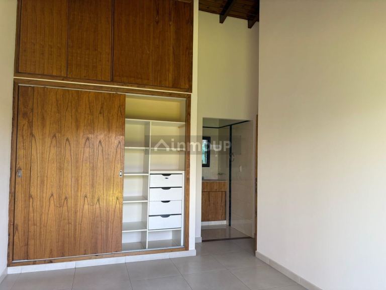Casa en Alquiler en Maipu, Mendoza