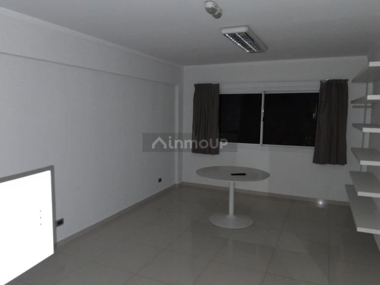 Oficina en Alquiler en Guaymallen, Mendoza