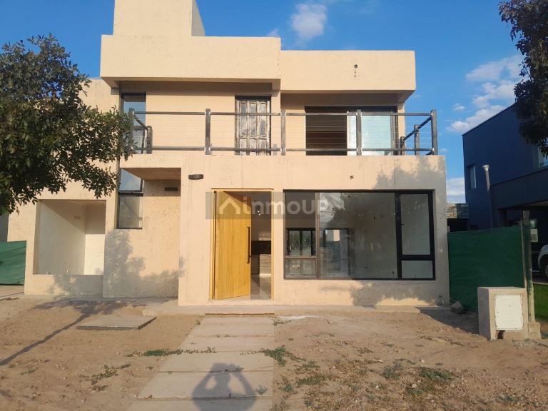 Casa en Venta en Maipu, Mendoza