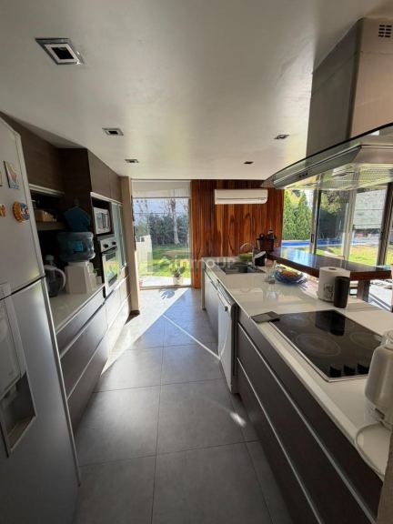 Casa en Venta en Guaymallen, Mendoza