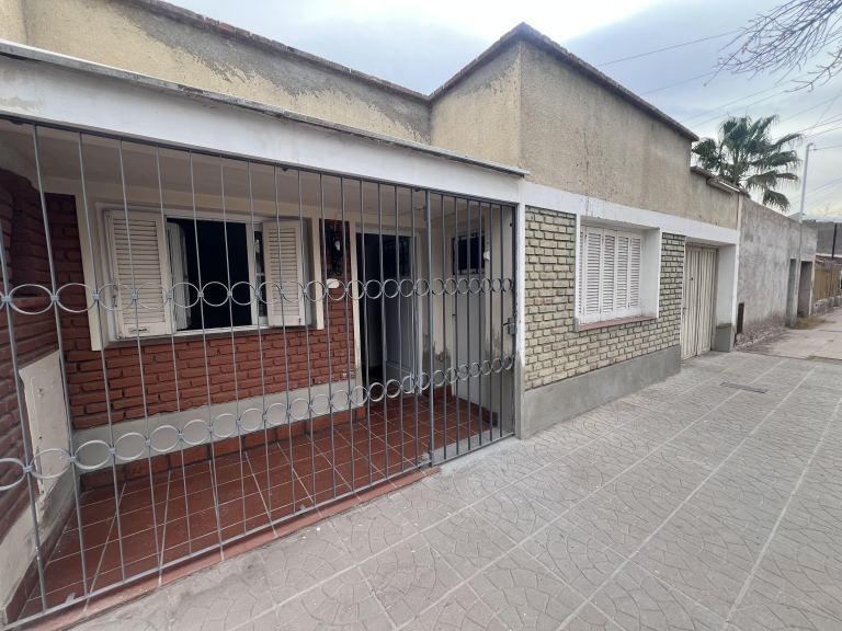Casa en Alquiler en Godoy Cruz, Mendoza