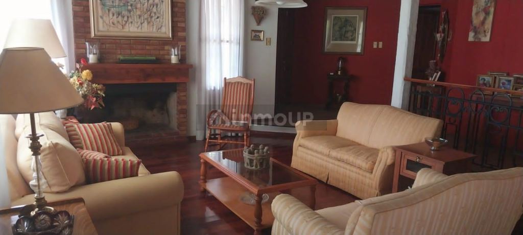Lujan de Cuyo Laprida y Quito
