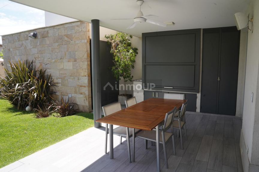 Casa en Venta en Guaymallen, Mendoza
