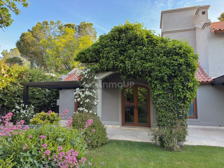 Casa en Venta en Lujan de Cuyo, Mendoza