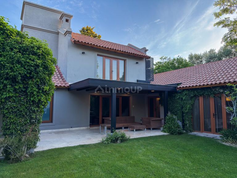 Casa en Venta en Lujan de Cuyo, Mendoza