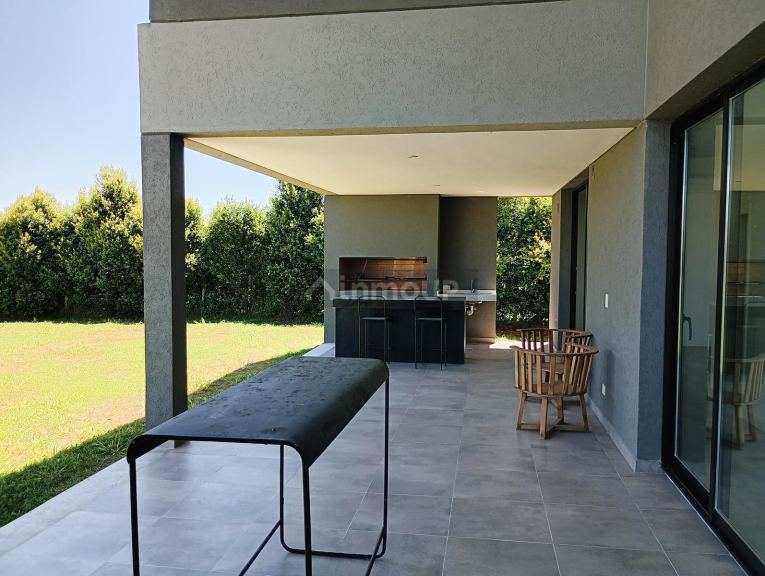 Casa en Venta en Escobar, G.B.A. Zona Norte