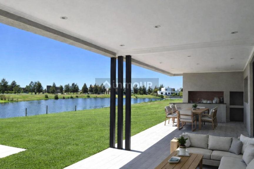 Casa en Venta en Escobar, G.B.A. Zona Norte