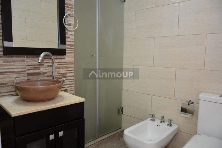 P H en Venta en Lanus, G.B.A. Zona Sur - USD 68.500 | Inmoup - 23