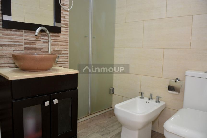 P H en Venta en Lanus, G.B.A. Zona Sur - USD 68.500 | Inmoup - 22