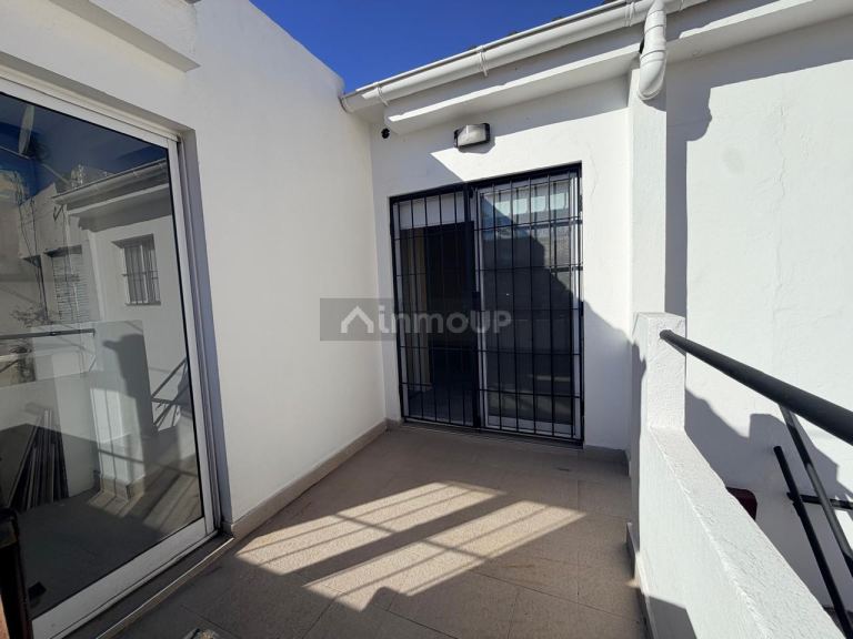 P H en Venta en Lanus, G.B.A. Zona Sur - USD 68.500 | Inmoup - 78