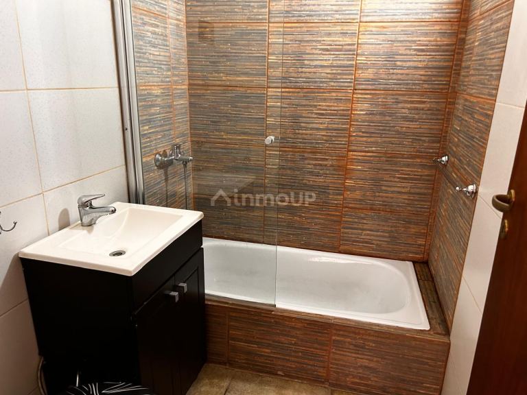 P H en Venta en Lanus, G.B.A. Zona Sur - USD 68.500 | Inmoup - 12