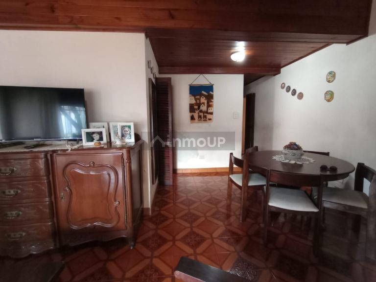 P H en Venta en Moron, G.B.A. Zona Oeste