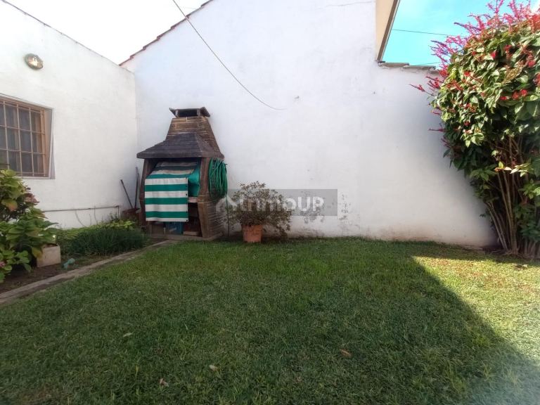 P H en Venta en Moron, G.B.A. Zona Oeste