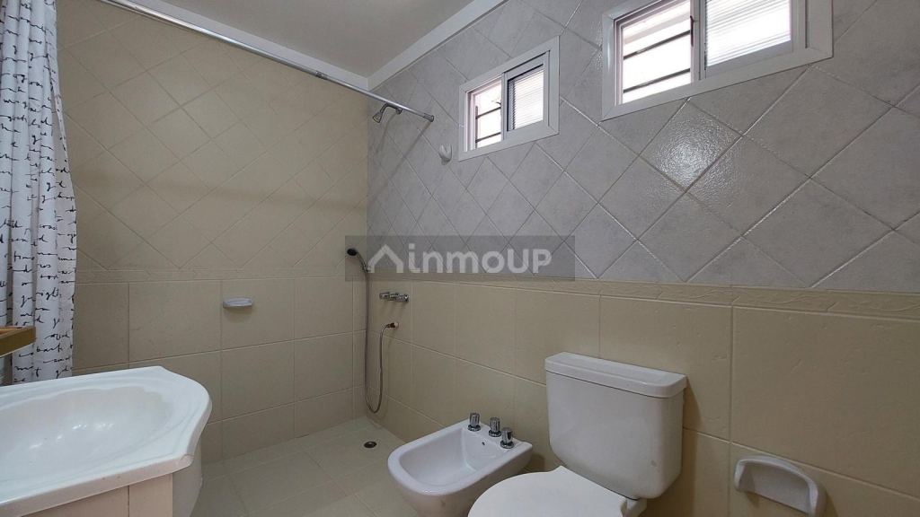P H en Venta en Lanus, G.B.A. Zona Sur - USD 85.000 | Inmoup - 9