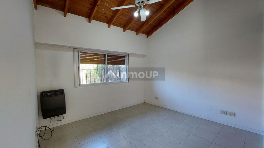 P H en Venta en Lanus, G.B.A. Zona Sur - USD 85.000 | Inmoup - 14