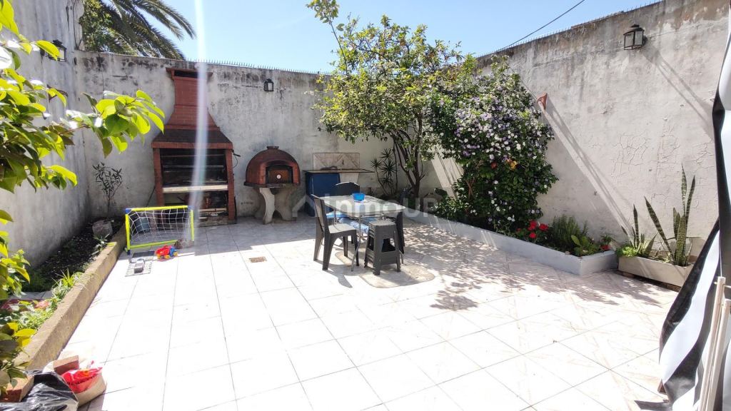 P H en Venta en Tres de Febrero, G.B.A. Zona Oeste