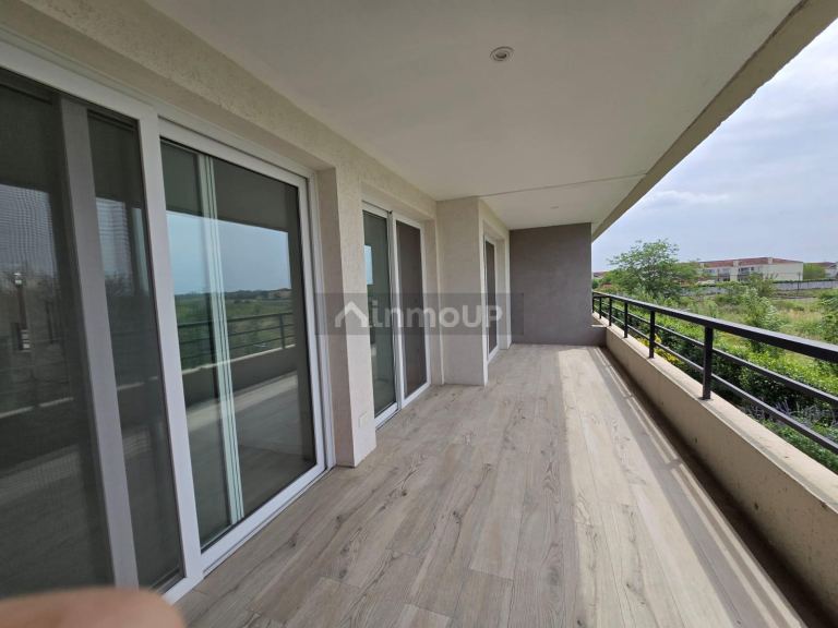 Departamento en Alquiler en Pilar, G.B.A. Zona Norte